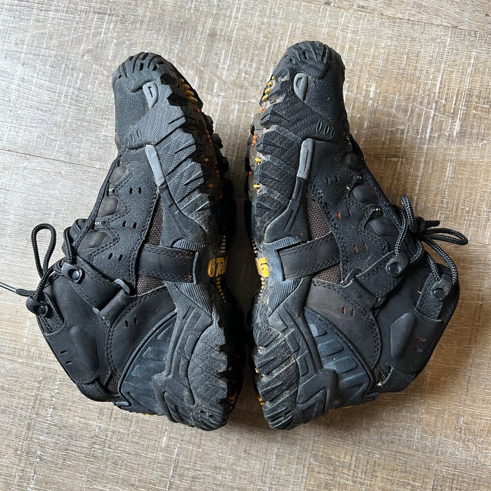 COPY - Teva Hiking Boots, 7.5